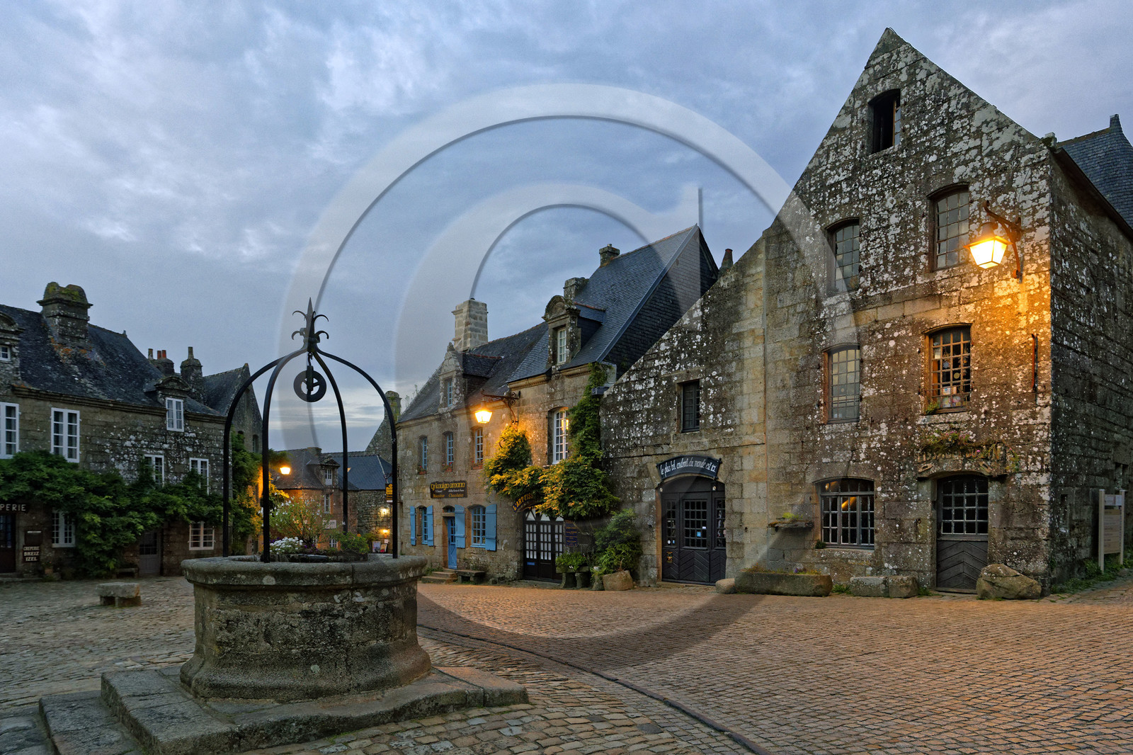 France, Locronan