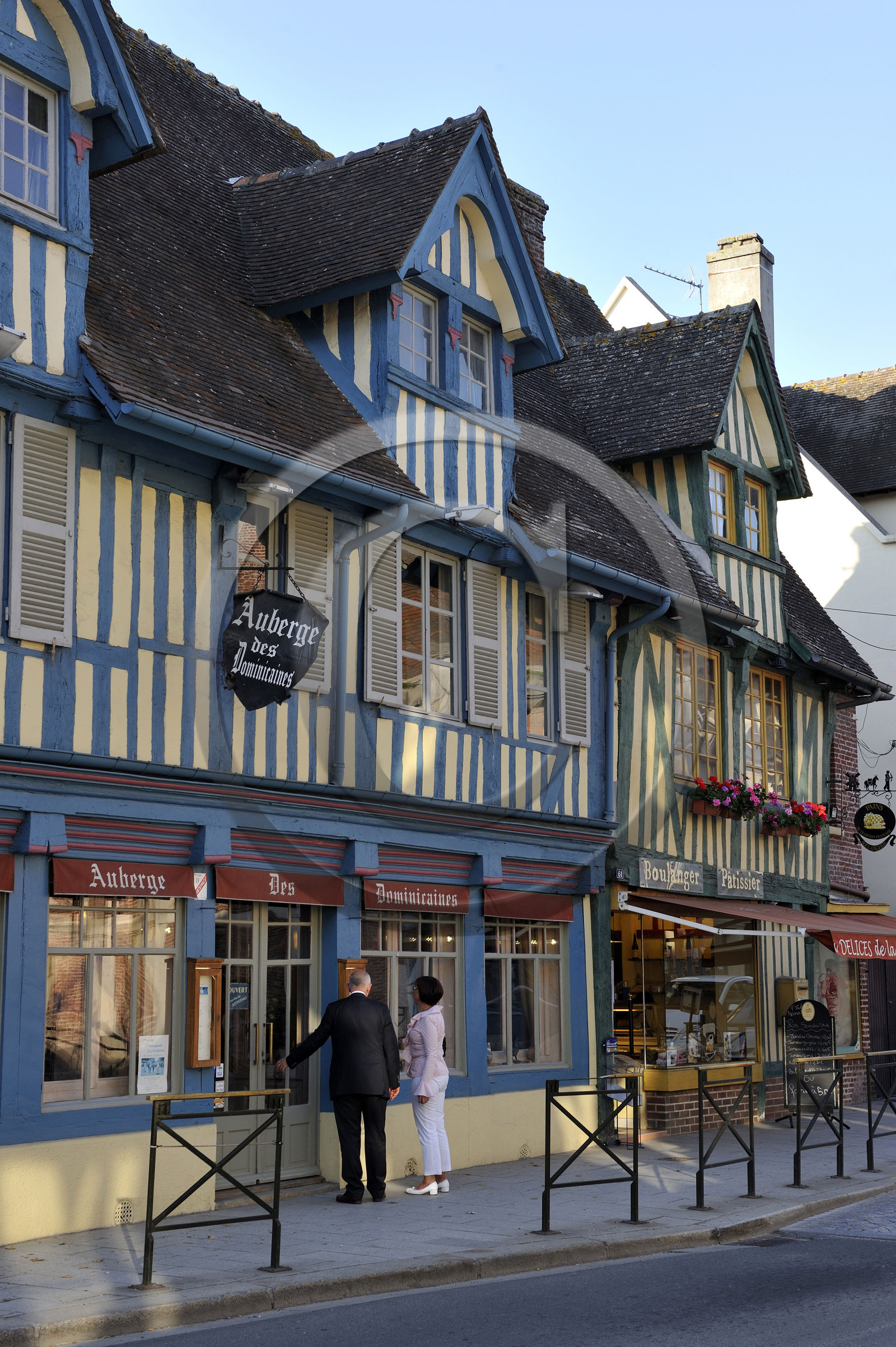 France, Pont Leveque