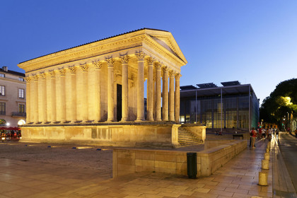 France, Nimes