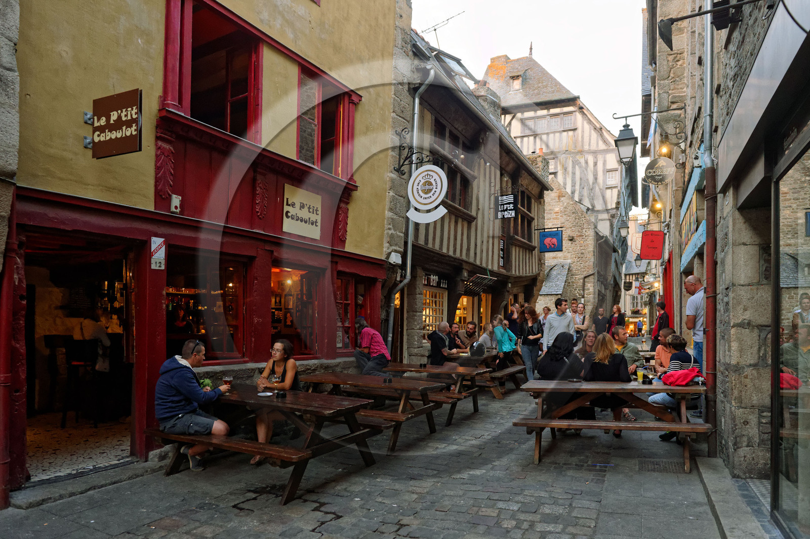 France, Dinan