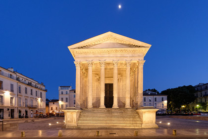 France, Nimes