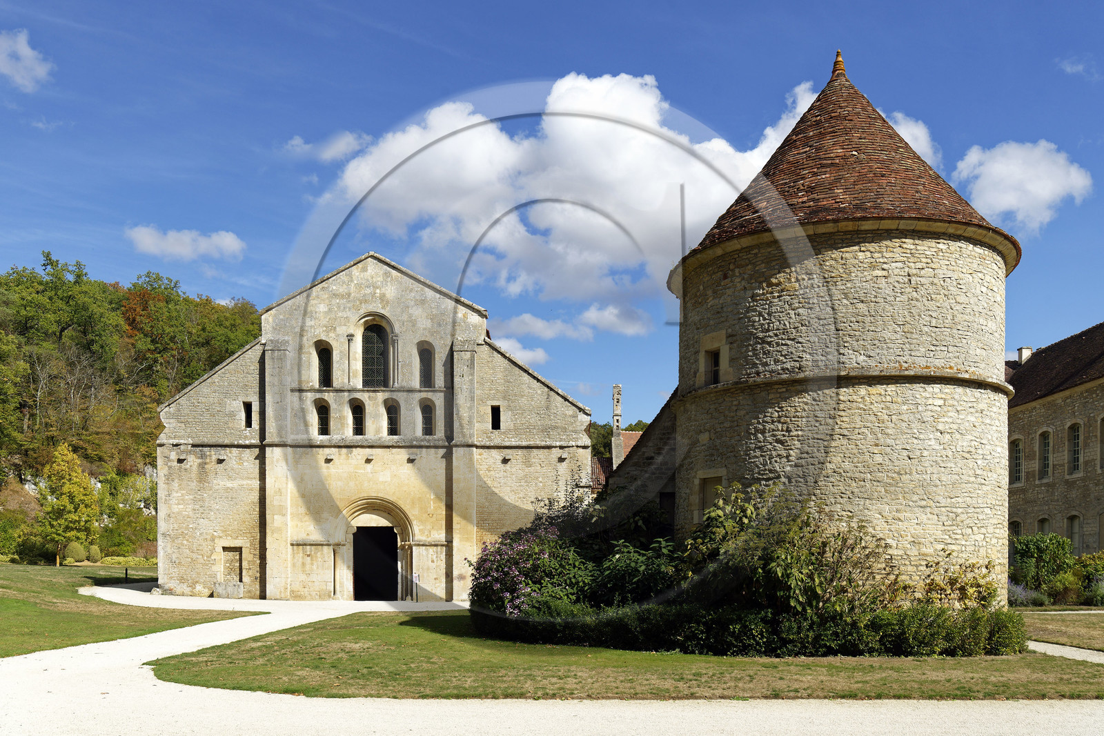 France, Fontenay