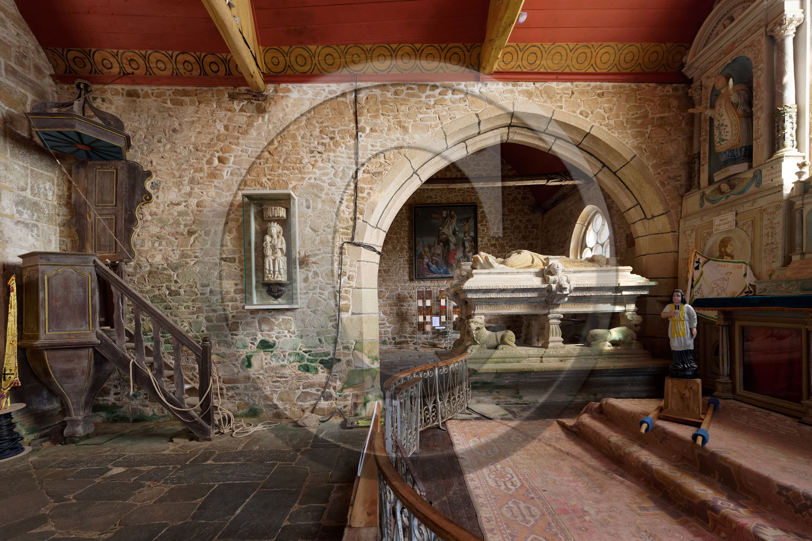 France, Plougrescant