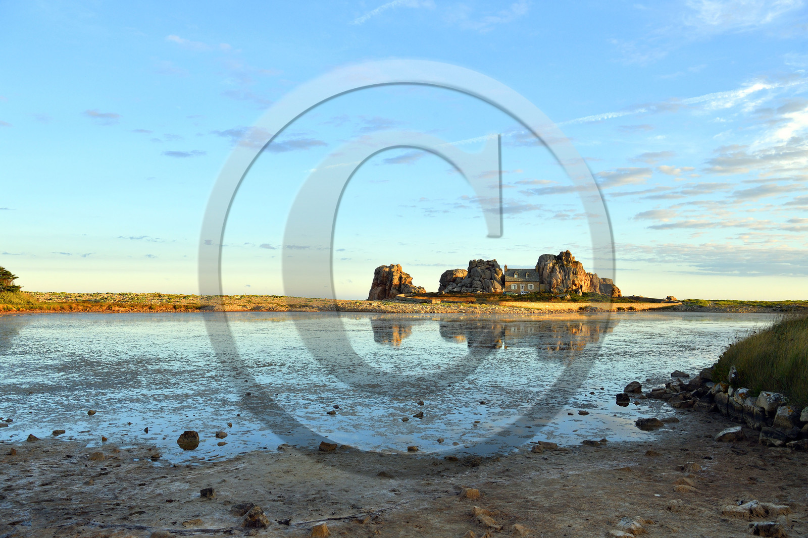 France, Plougrescant