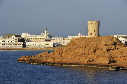 Oman, Sur
