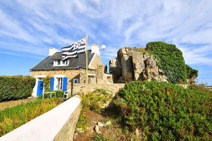 France, Plougrescant