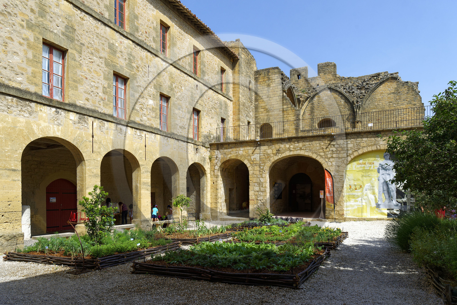 France, Salon de Provence