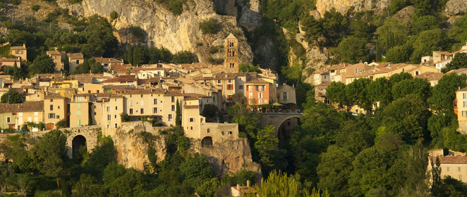 France, Moustiers
