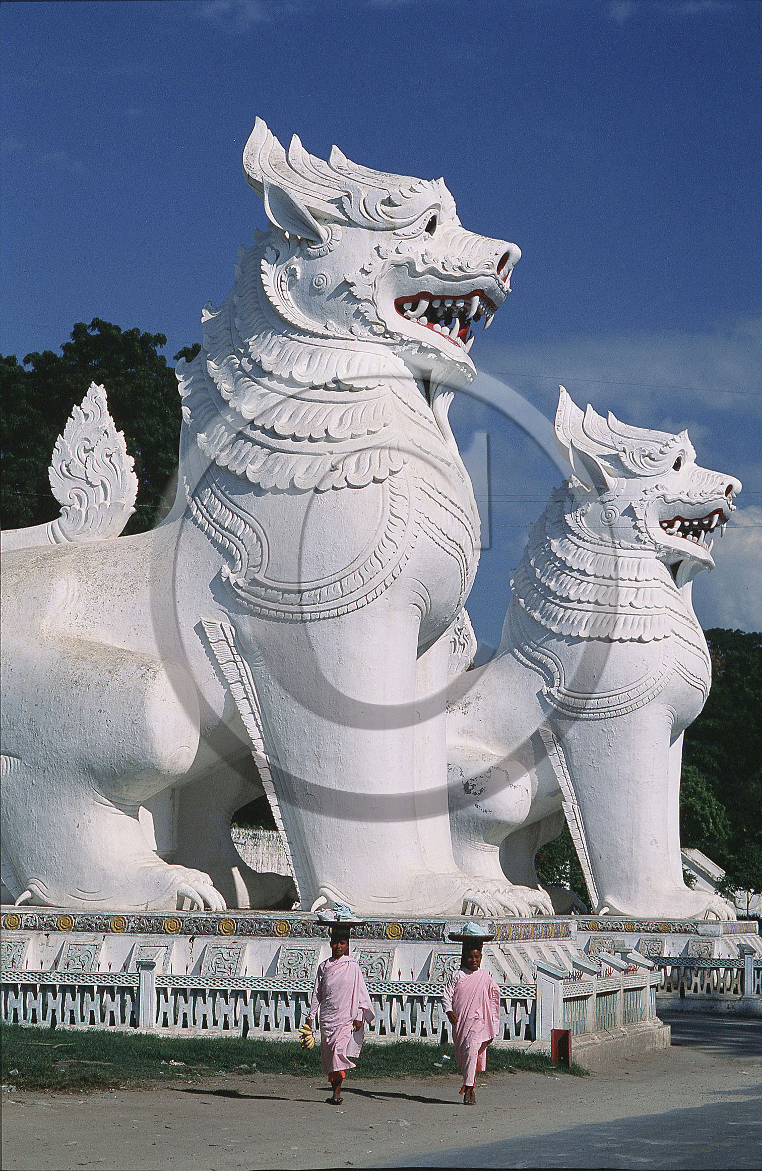 MYANMAR (BIRMANIE)