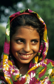 Portrait d'un jeune fille au Pakistan