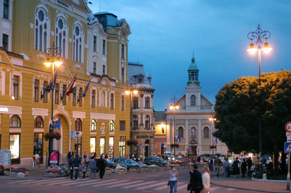 L'Hotel de Ville, Place Szechenyi, Pecs, Hongrie