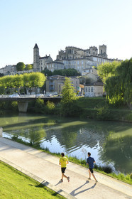France, Auch