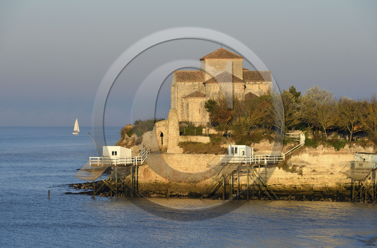 France charente maritime estuaire gironde saintonge talmont sur gironde