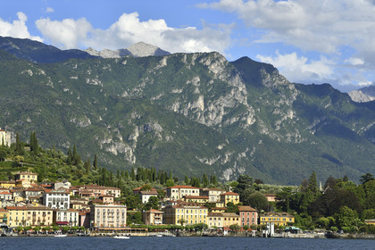 Italie lombardie lac come village bellagio