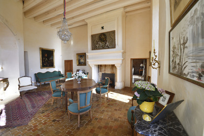 France charente rochefoucauld chateau surplombant tardoire