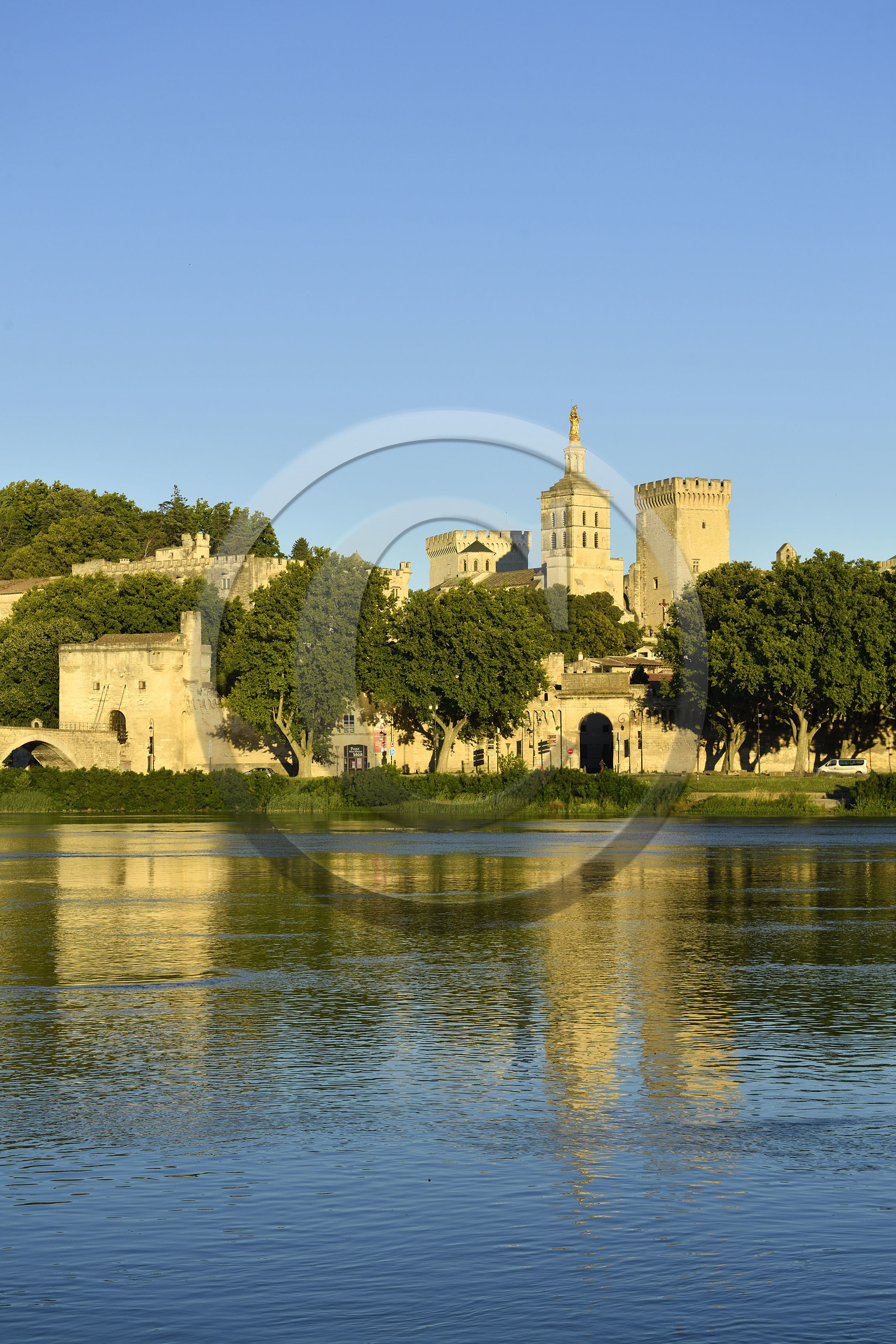 France, Avignon