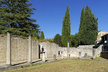 France, Vaison