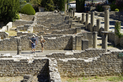 France, Vaison