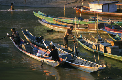 LAOS, MEKONG