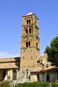 France, Moustiers