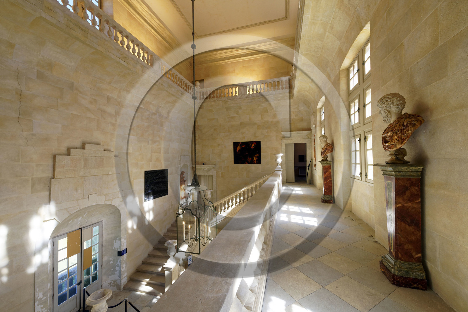 France, Suze la Rousse