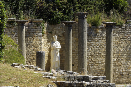 France, Vaison