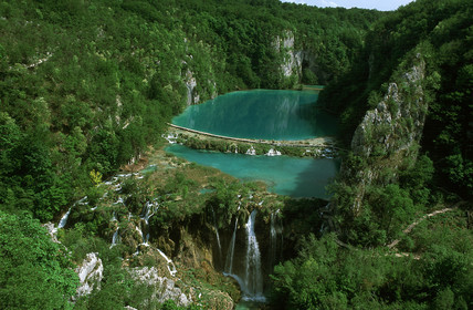 PARC NATIONAL DE PLITVICE. CROATIE
