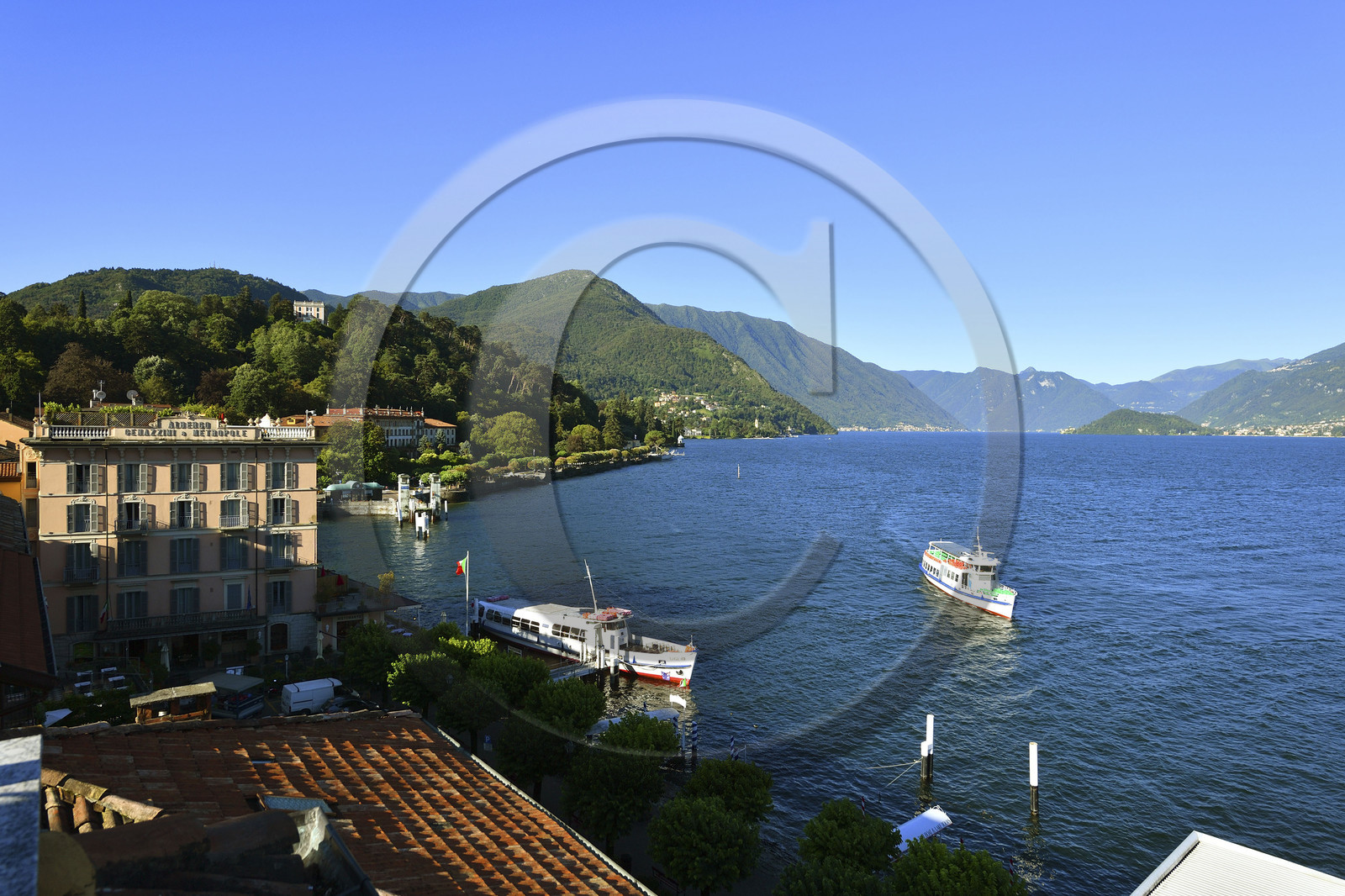 Italie lombardie lac come village bellagio