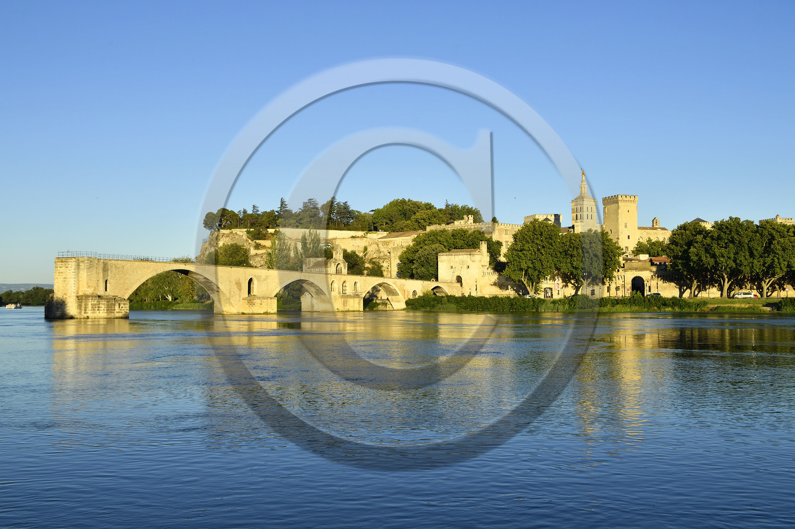 France, Avignon