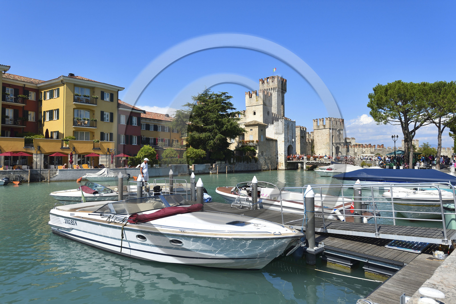 Italie lombardie lac garde sirmione chateau