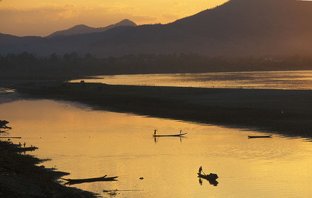 LAOS LUANG PRABANG.LE MEKONG