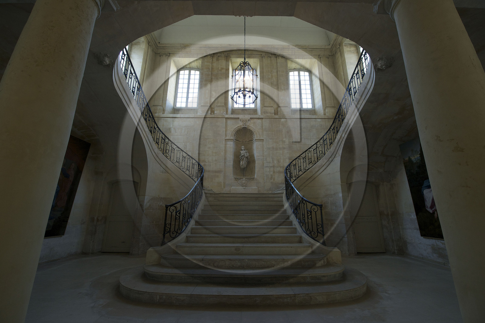 France, Caen