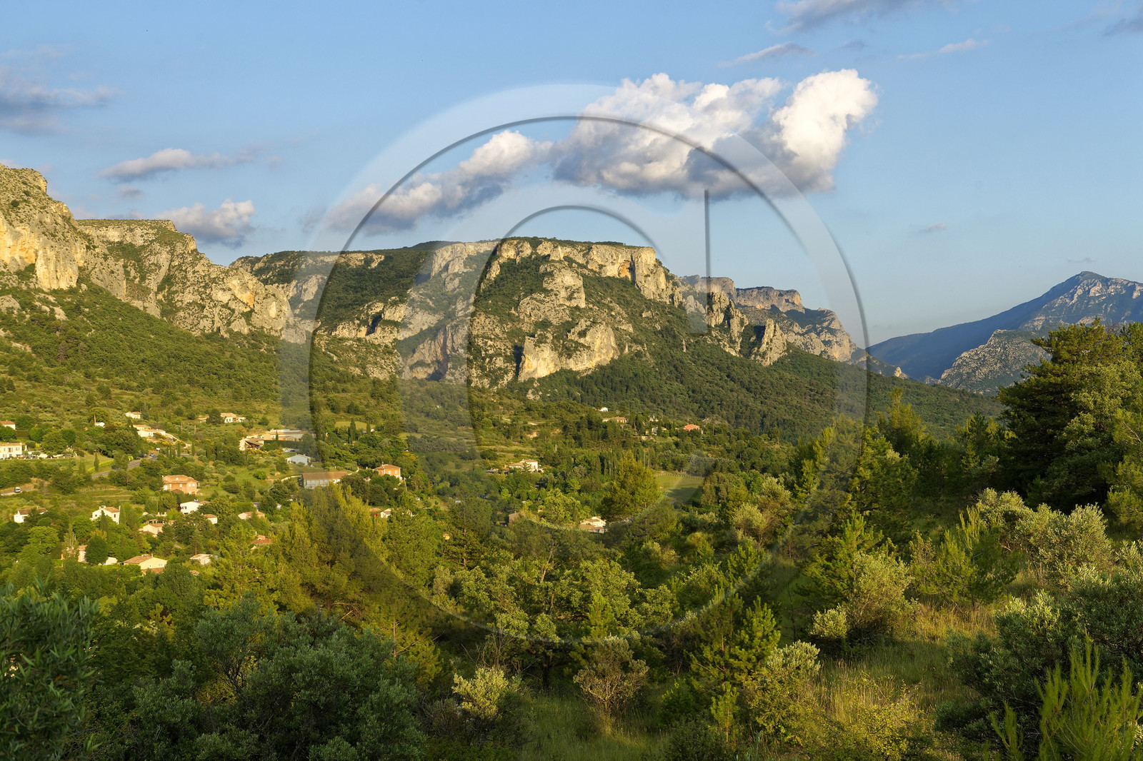 France, Moustiers