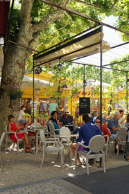 France, Vaison