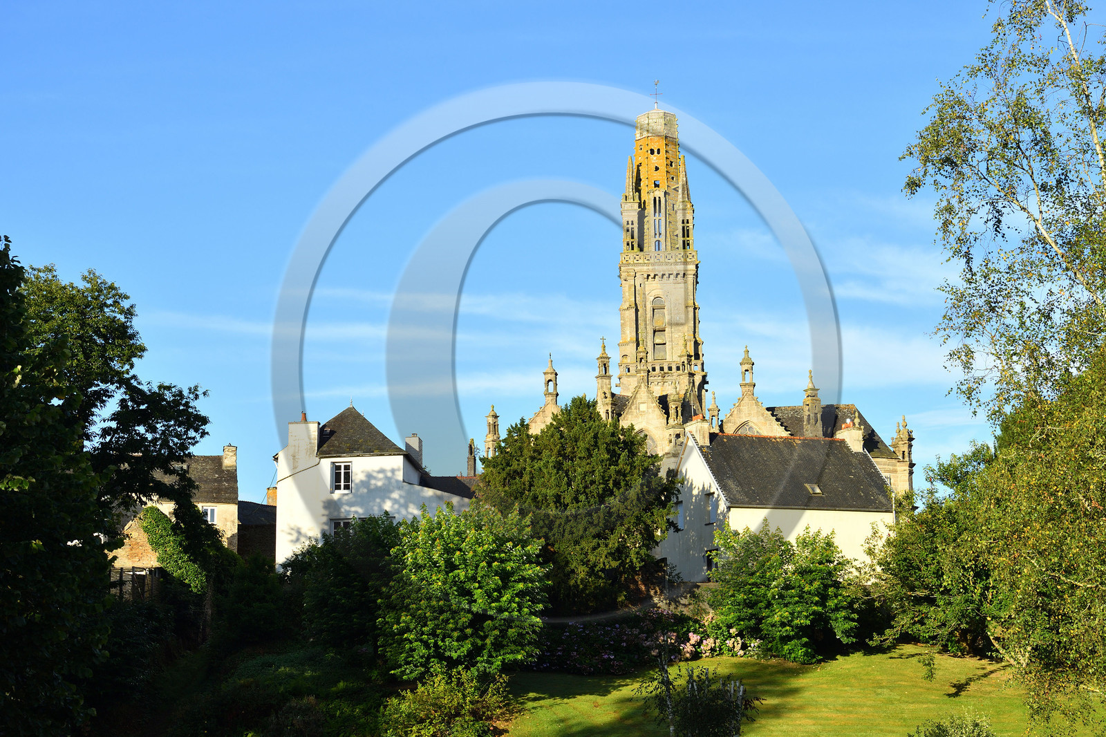 France, Lampaul-Guimiliau