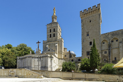 France, Avignon
