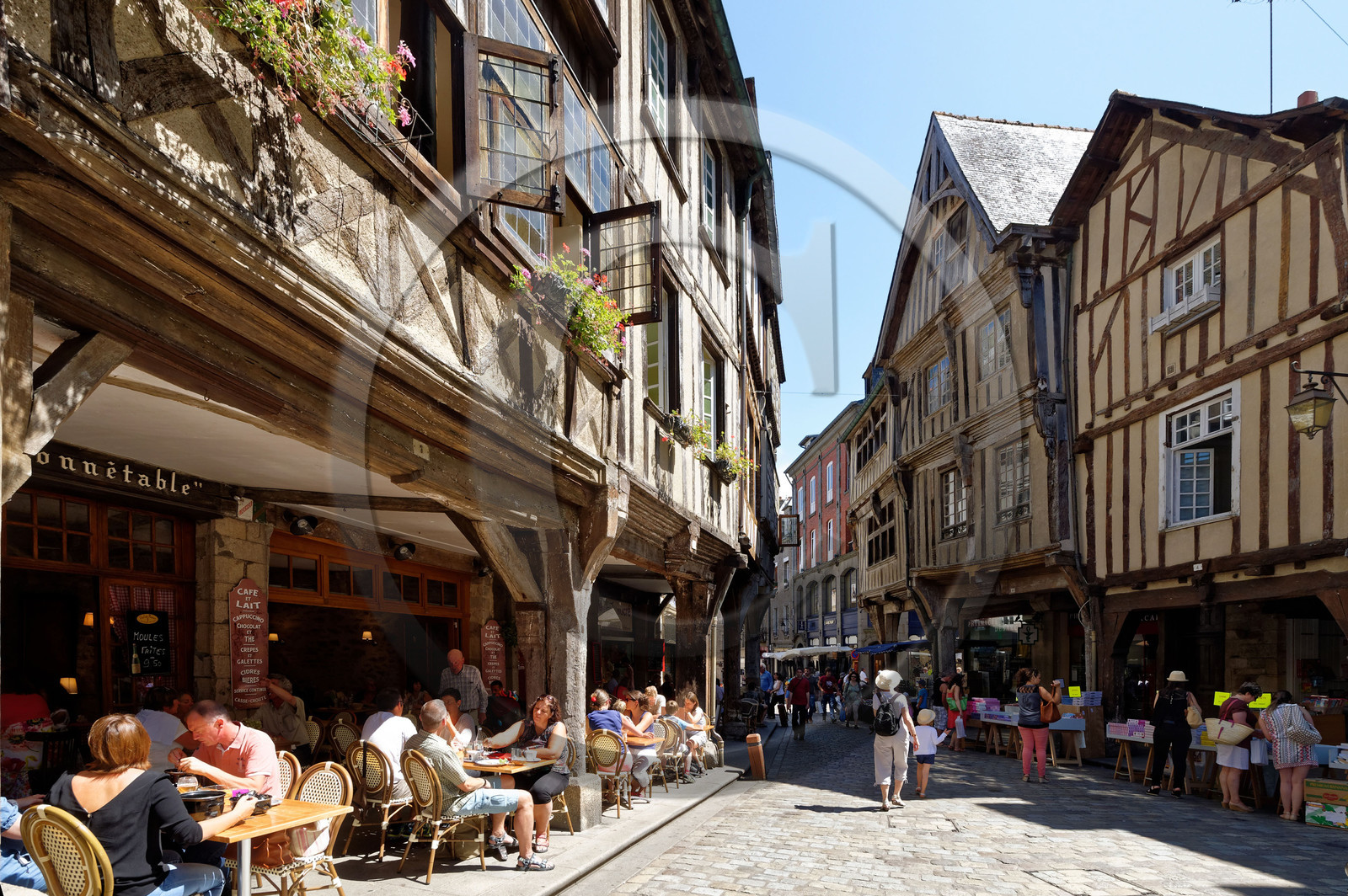 France, Dinan