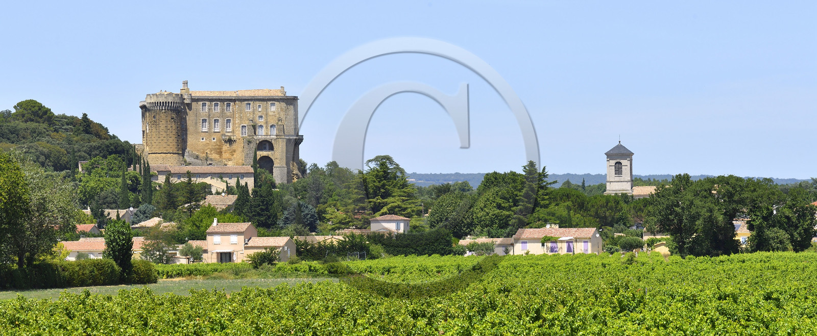 France, Suze la Rousse