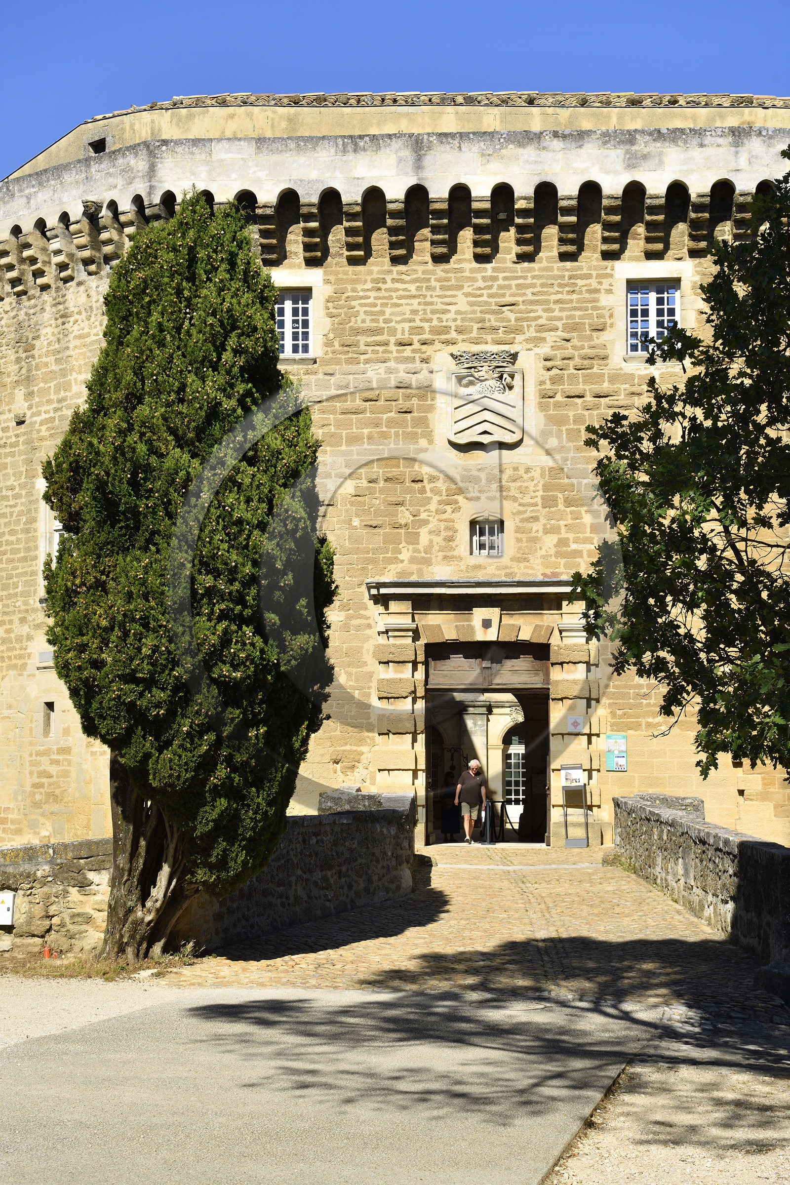 France, Suze la Rousse