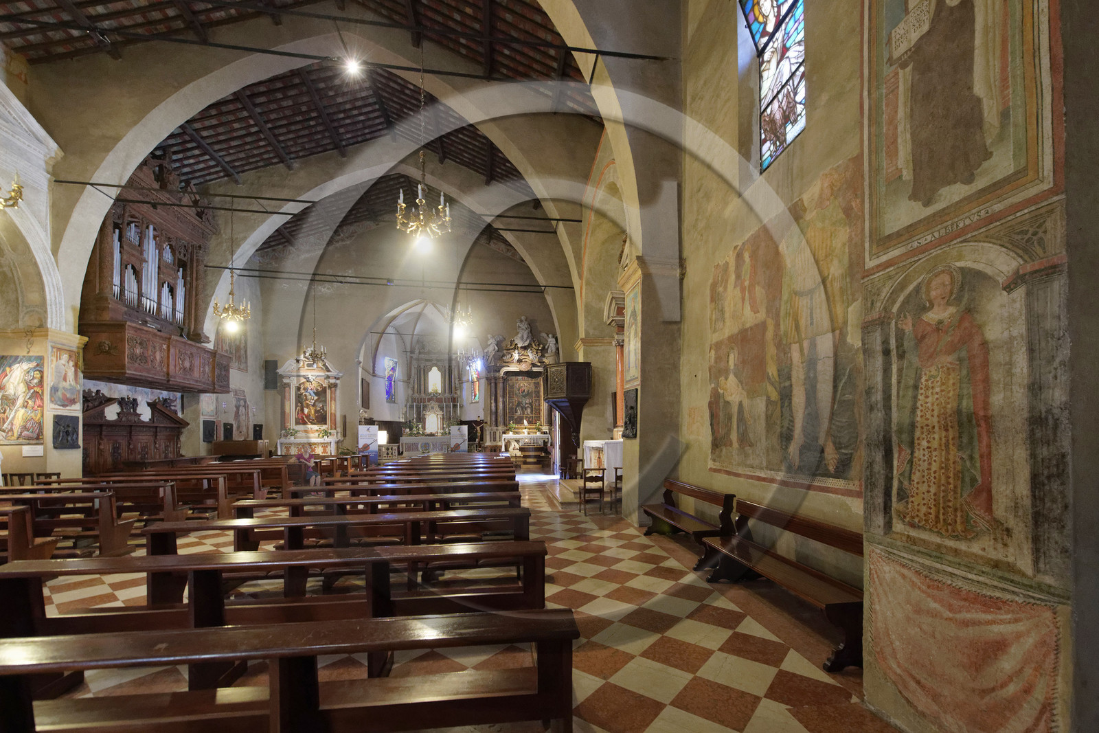 Italie lombardie lac garde sirmione eglise