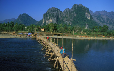 LAOS VANG VIENG