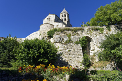 France, Garde Adhemar