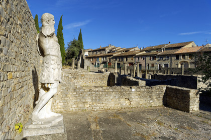 France, Vaison