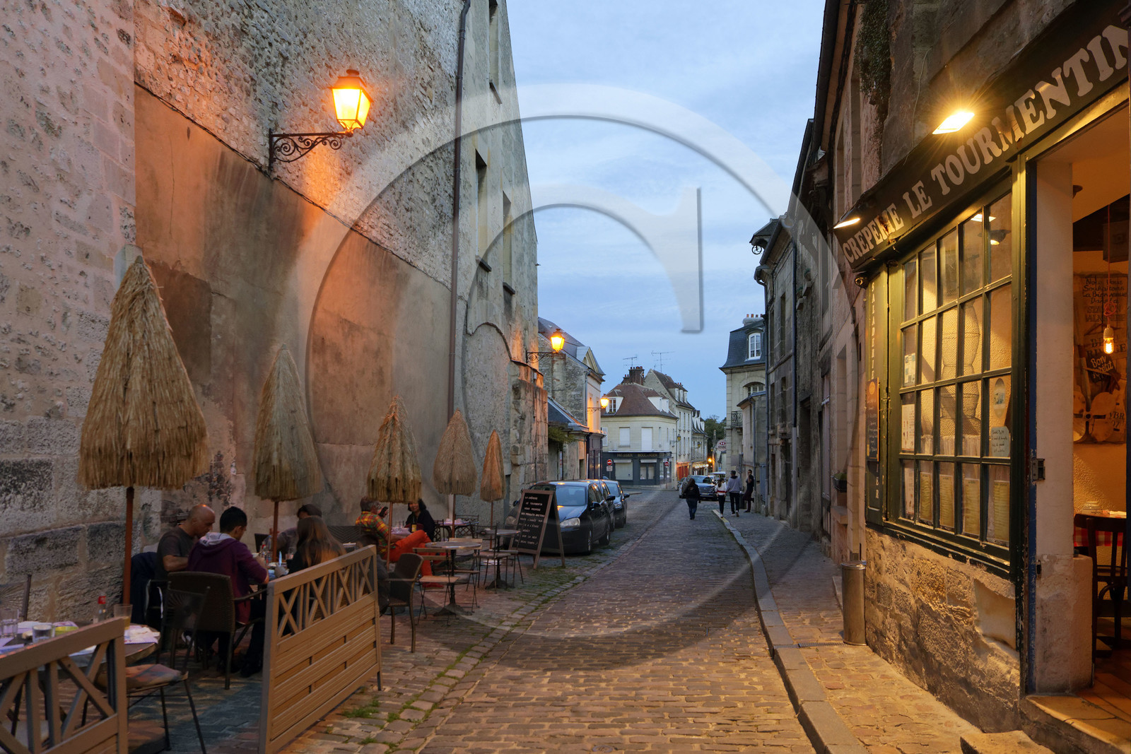 France, Senlis