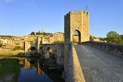 Espagne, Besalu
