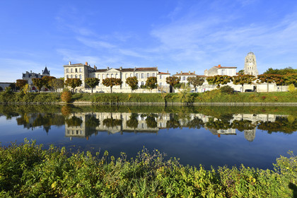 France, Saintes