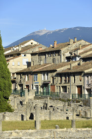 France, Vaison