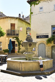 France, Venasque