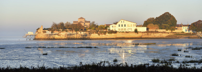 France charente maritime estuaire gironde saintonge talmont sur gironde