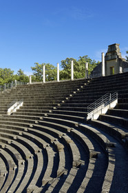 France, Vaison